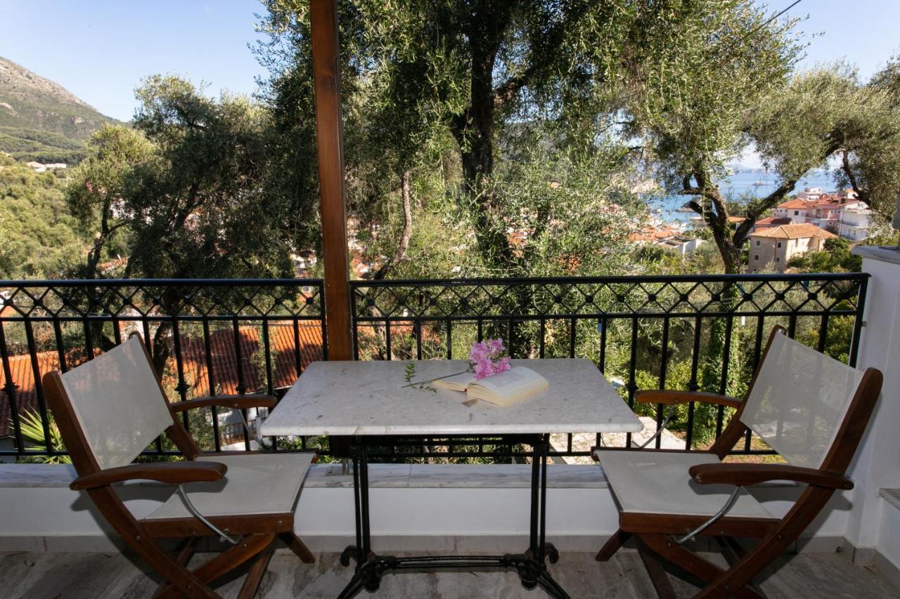 Magda'S Hotel Apartments Parga Exterior foto