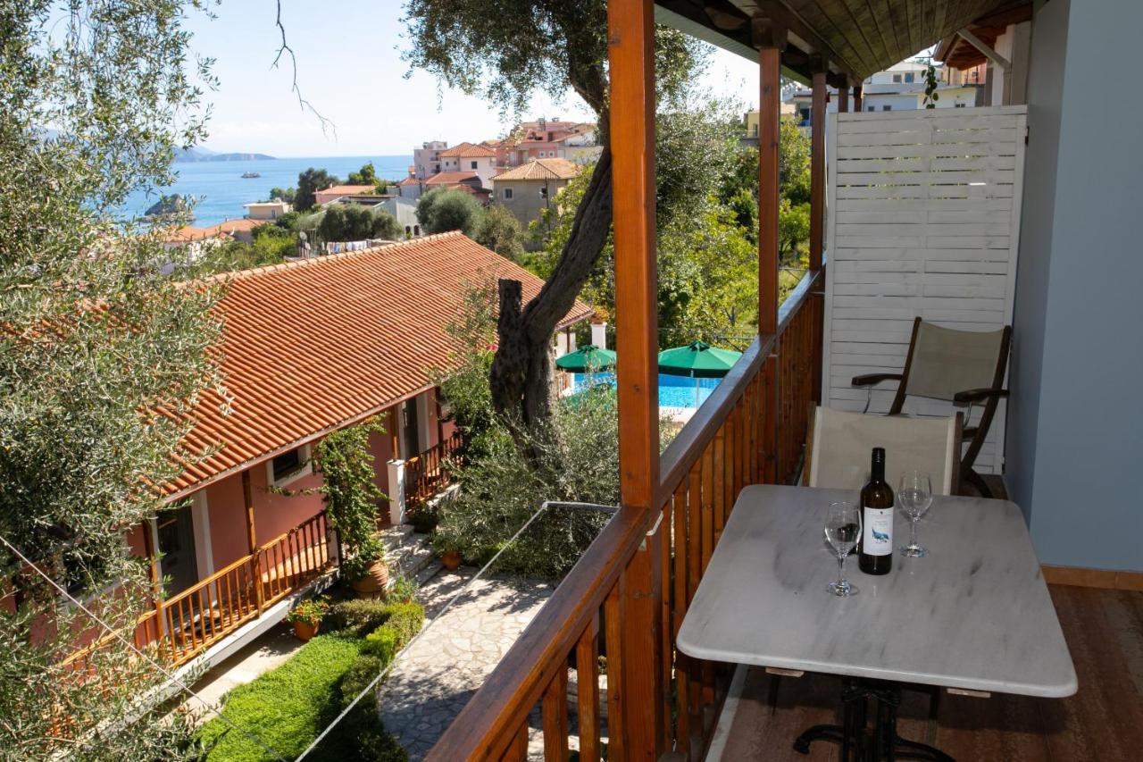 Magda'S Hotel Apartments Parga Exterior foto