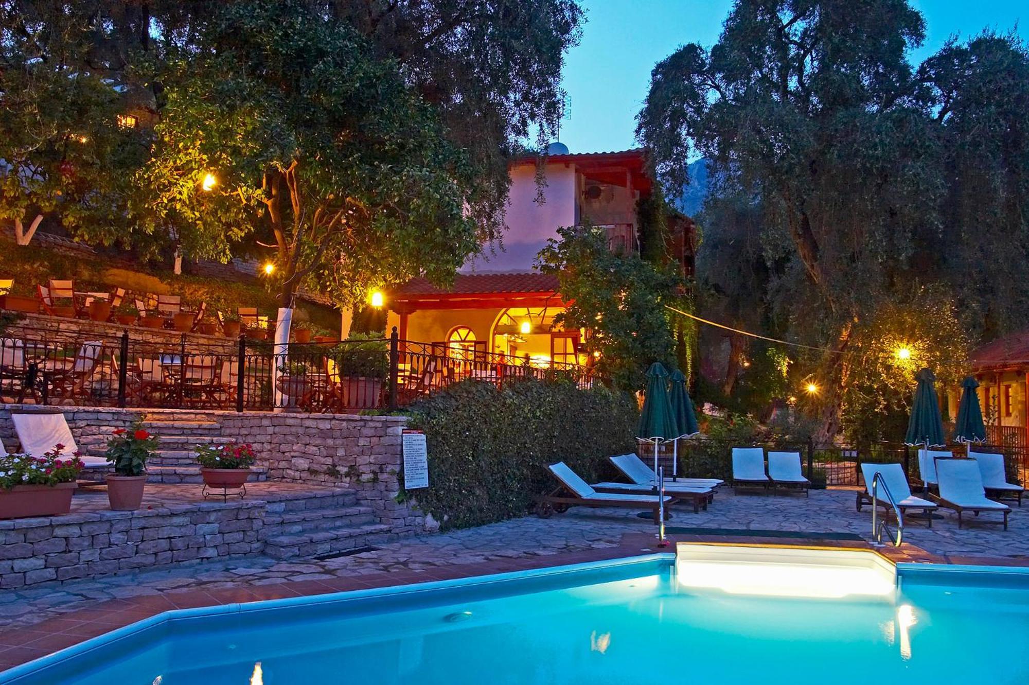 Magda'S Hotel Apartments Parga Exterior foto